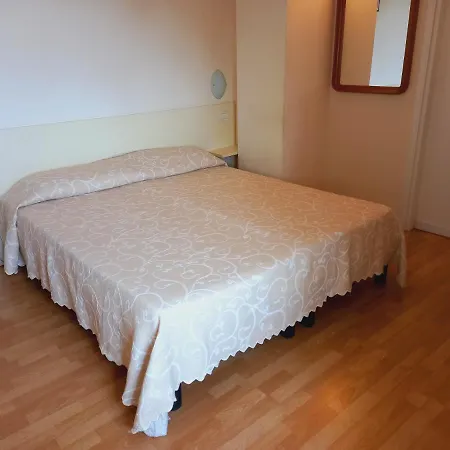 Albergo Ai Glicini Hotel 2*
